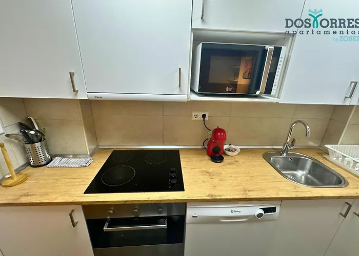 Dos Torres Legolas - Parking Privado *